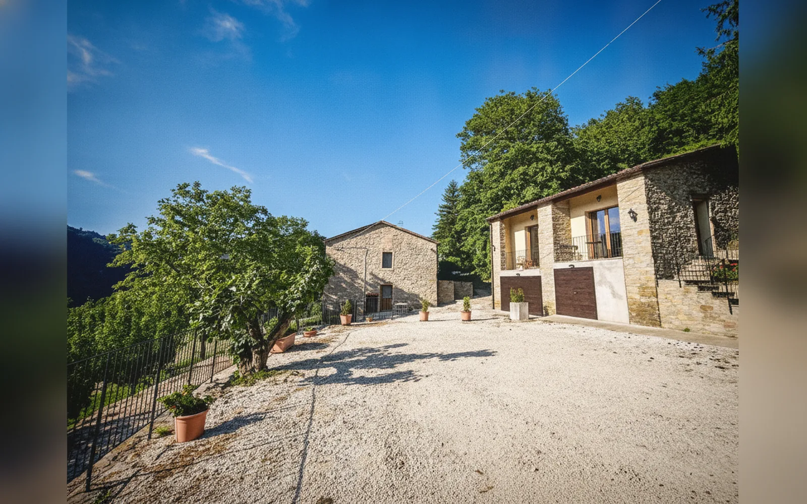 Esterni di Agriturismo le Fontanelle - Podere Piana, Castel del Rio (Emilia-Romagna) (foto 1)