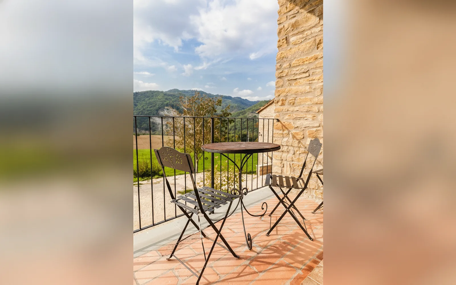 Esterni di Agriturismo le Fontanelle - Podere Piana, Castel del Rio (Emilia-Romagna) (foto 4)